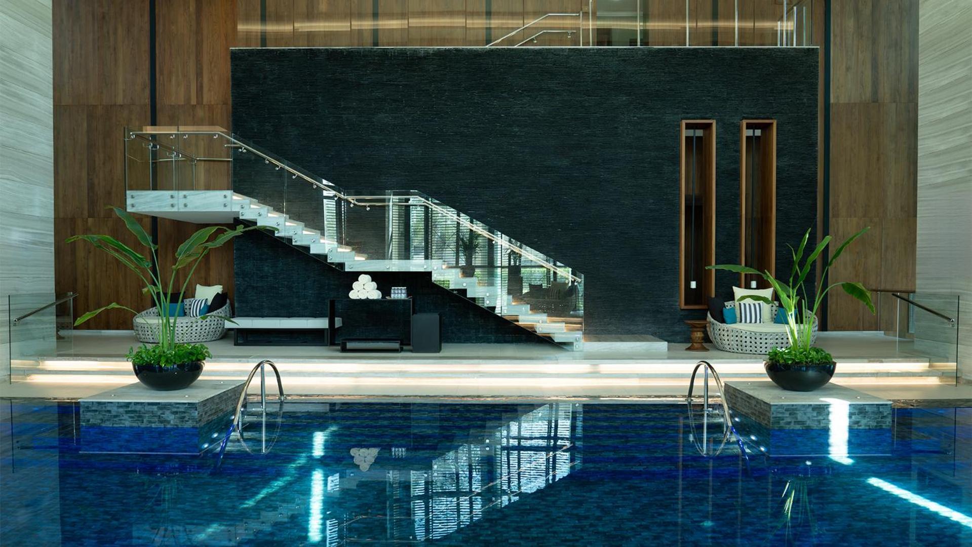 Fairmont Riadh Exterior foto The pool at the hotel